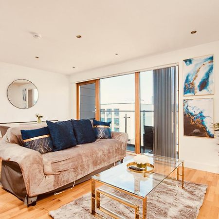 King Deluxe City Apt Large Space& Free Parking! No Balcony Leeds  Buitenkant foto