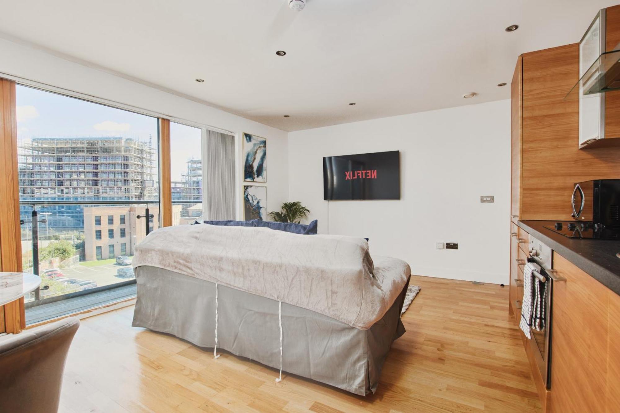 King Deluxe City Apt Large Space& Free Parking! No Balcony Leeds  Buitenkant foto